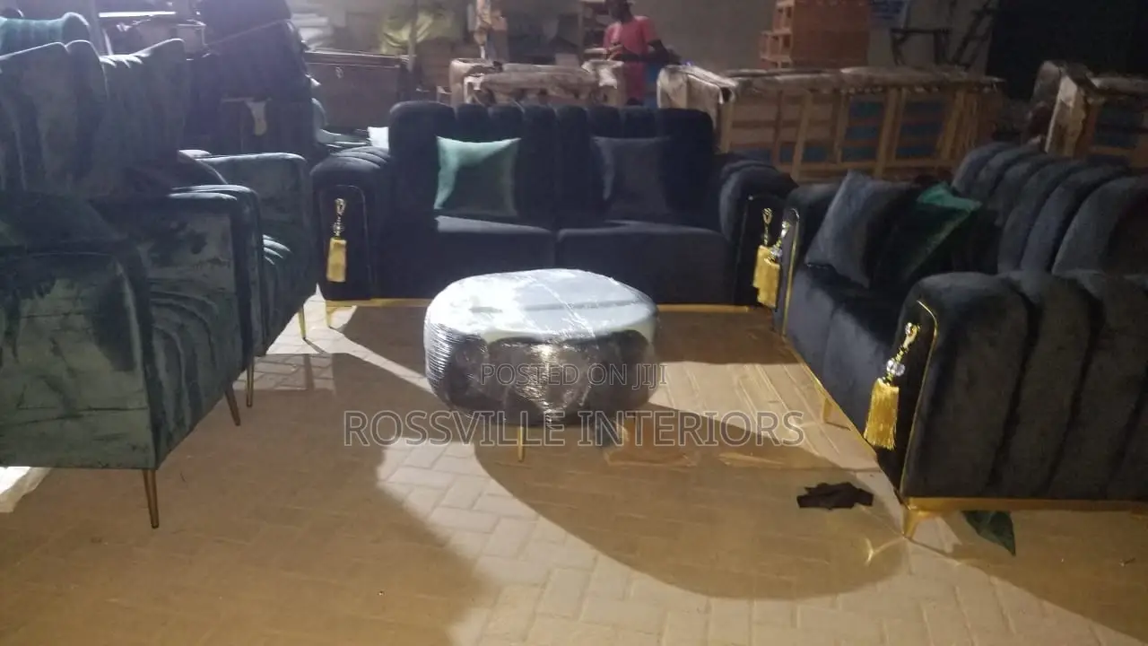 Exquisite 7 Seater Set