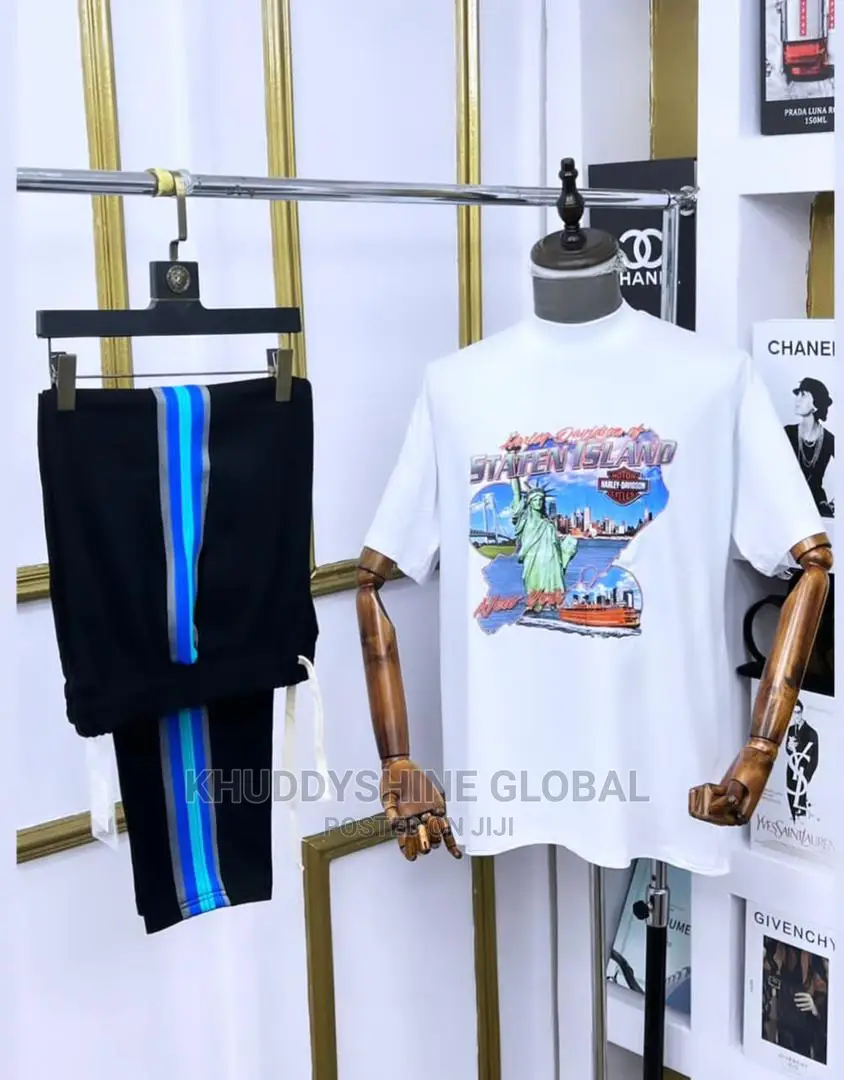 Quality Round Neck and Joggers