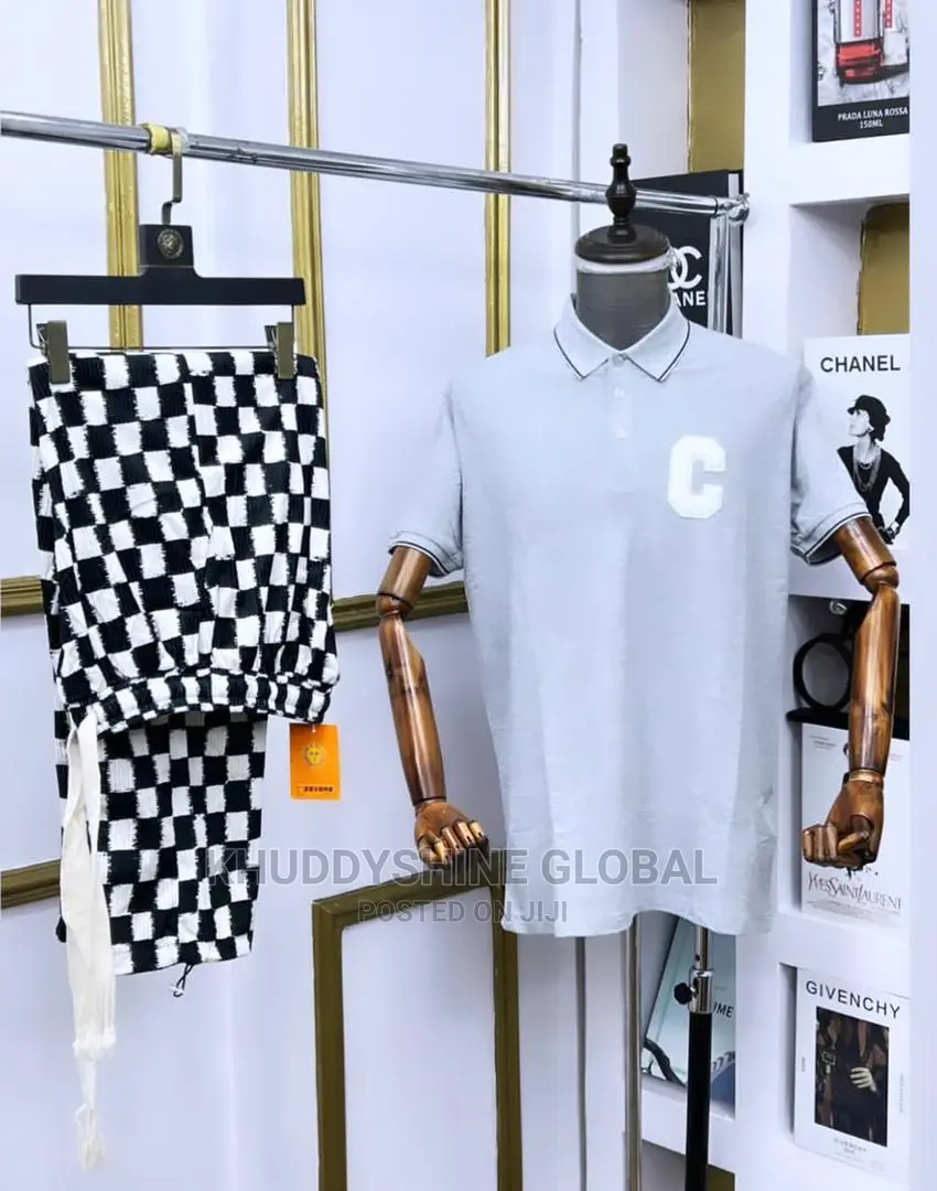 Quality Round Neck and Joggers