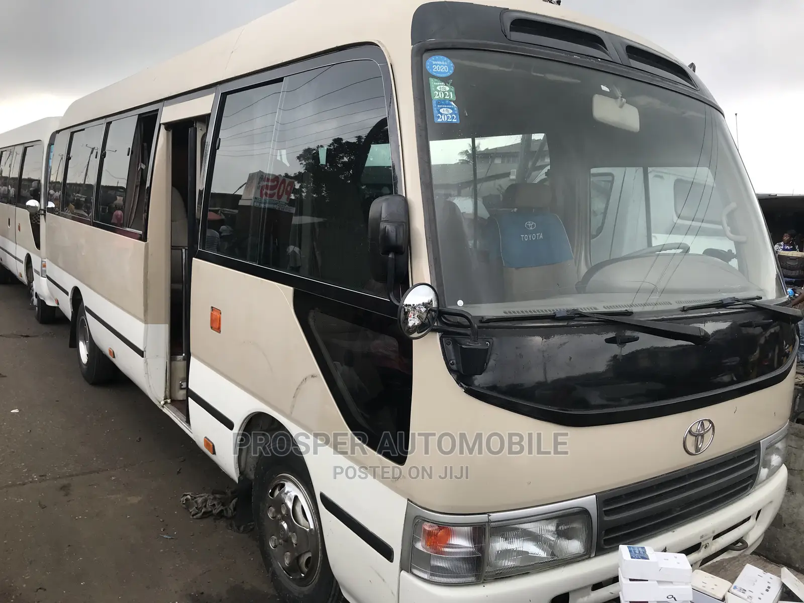 Toyota Coaster 2017 Grey