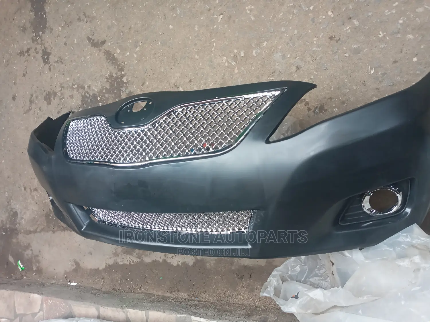 Front Bumper With Grille - Camry 07/010