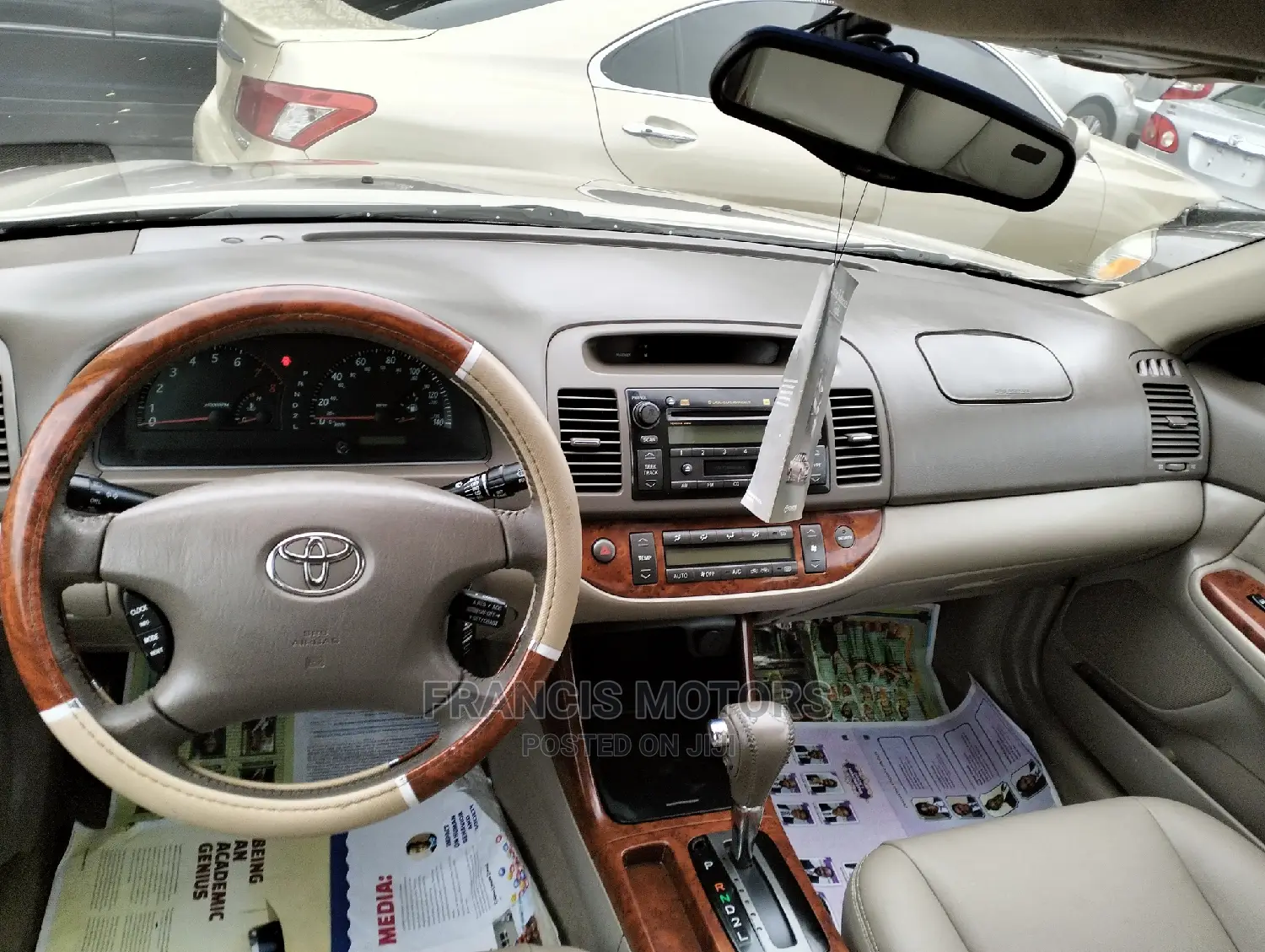 Toyota Camry 2005 Gold