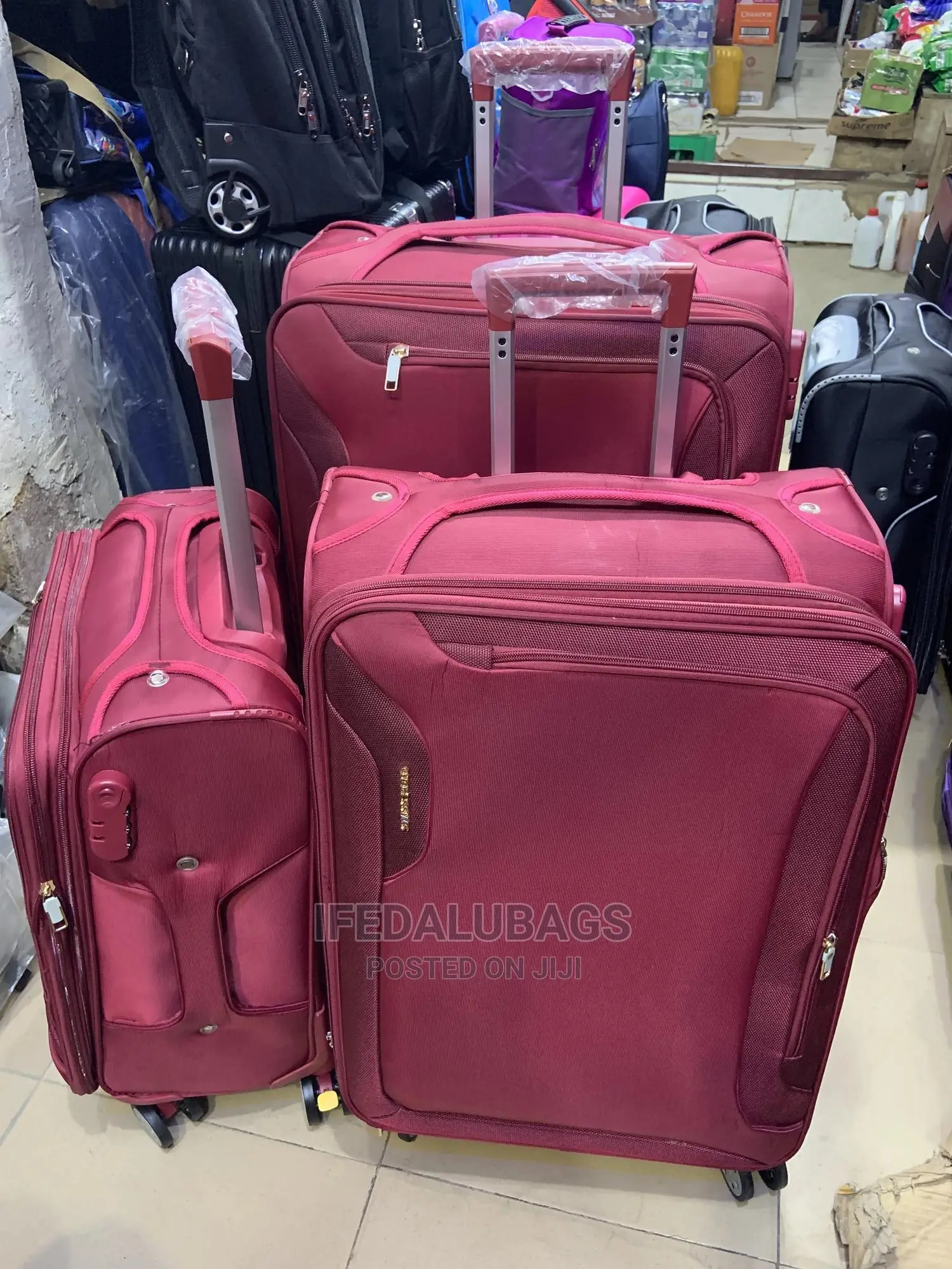 Set of 3 Quality Traveling Luggage
