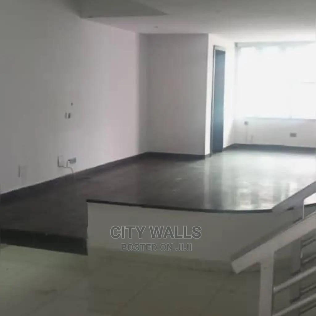 5bdrm Duplex in Richmond Estate, Ikate for Rent