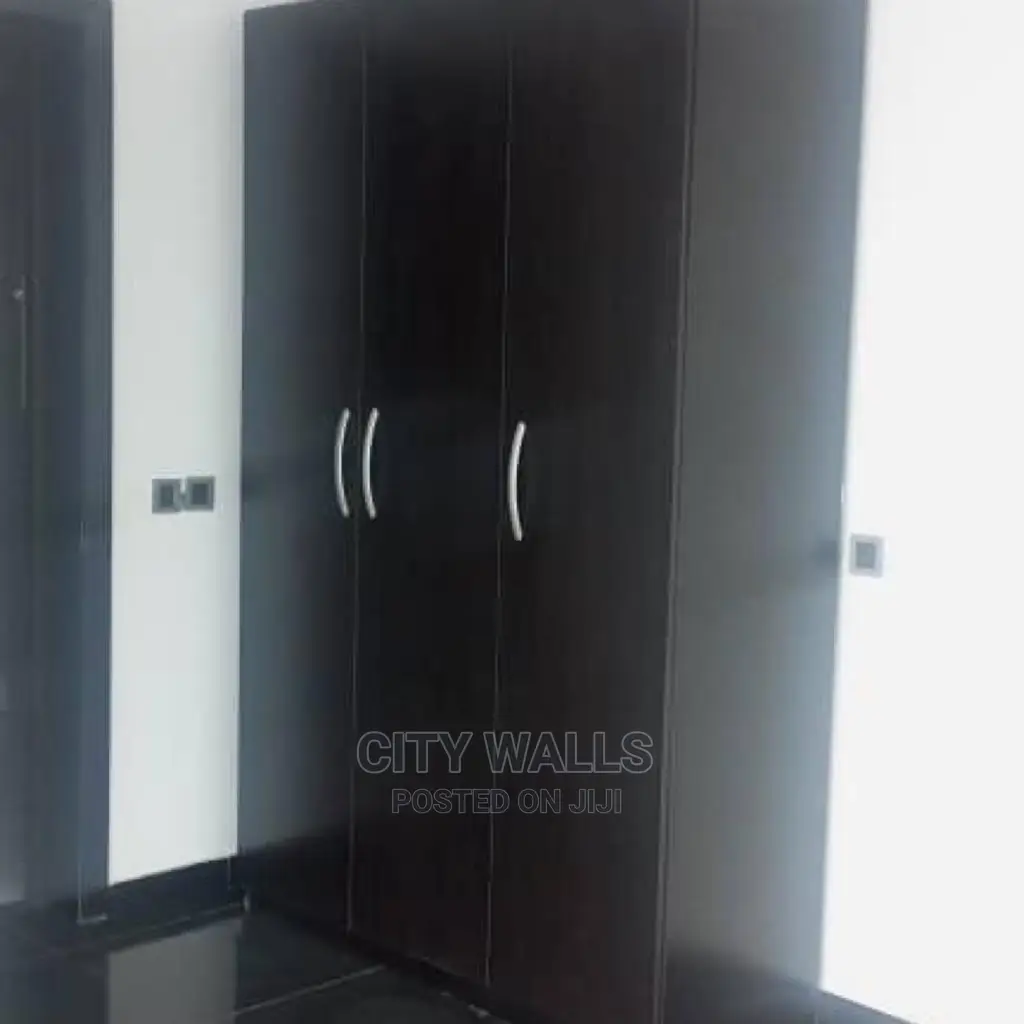 5bdrm Duplex in Richmond Estate, Ikate for Rent