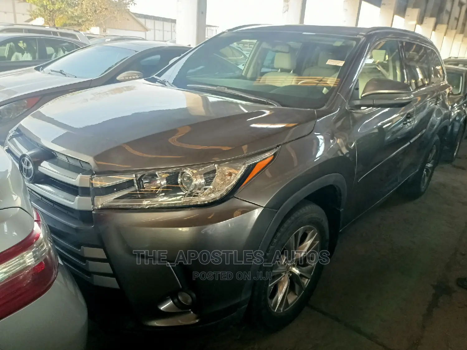Toyota Highlander XLE V6 4x4 (3.5L 6cyl 6A) 2016 Gray