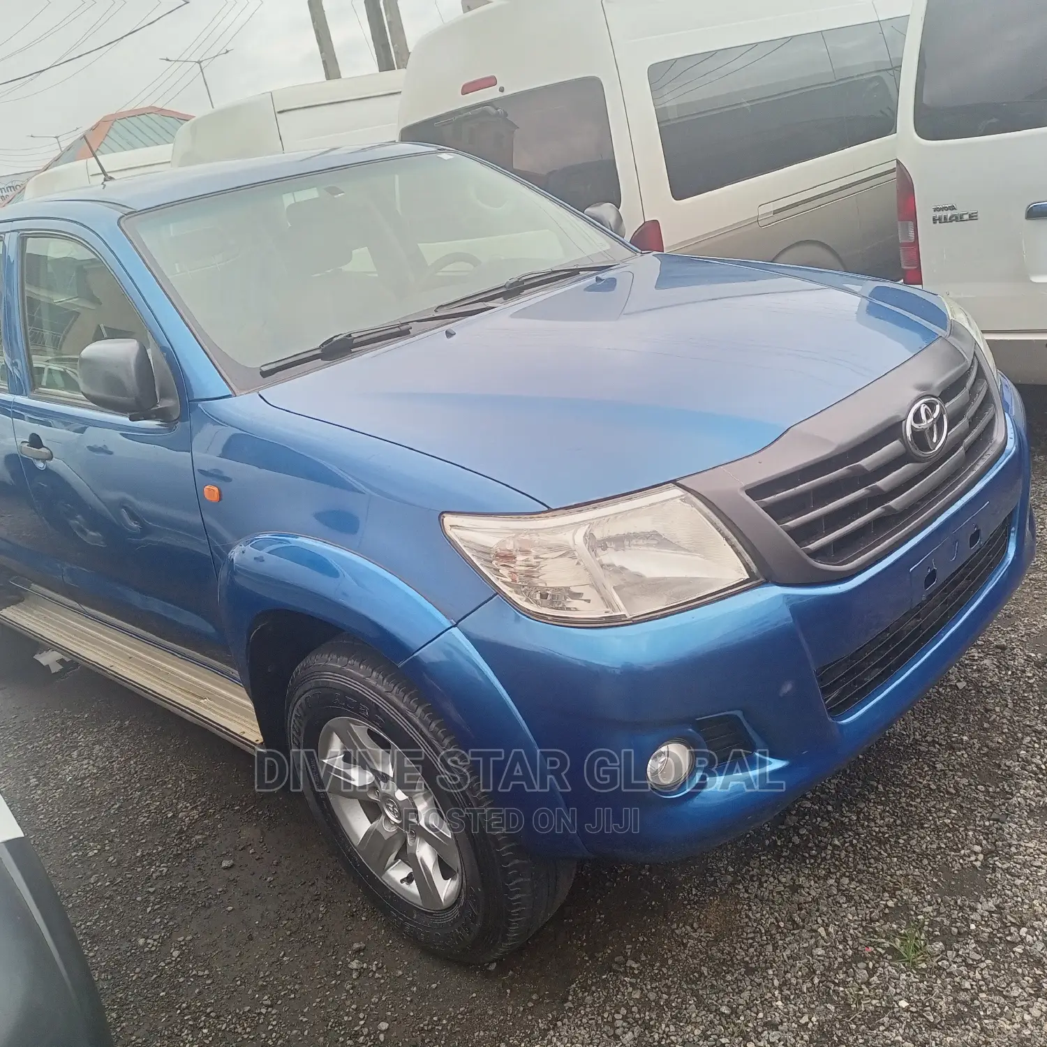 Toyota Hilux 2014 Blue