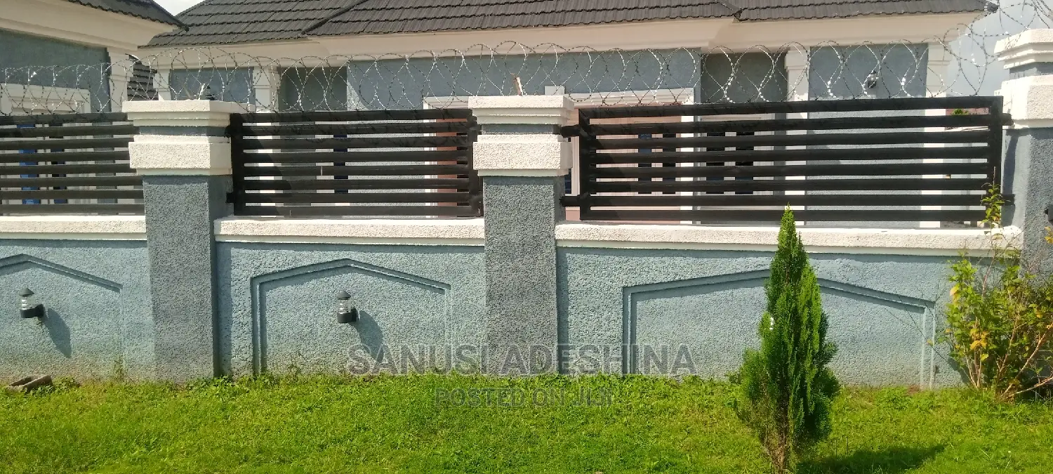 3bdrm Bungalow in A Private Estate By, Gwarinpa for sale