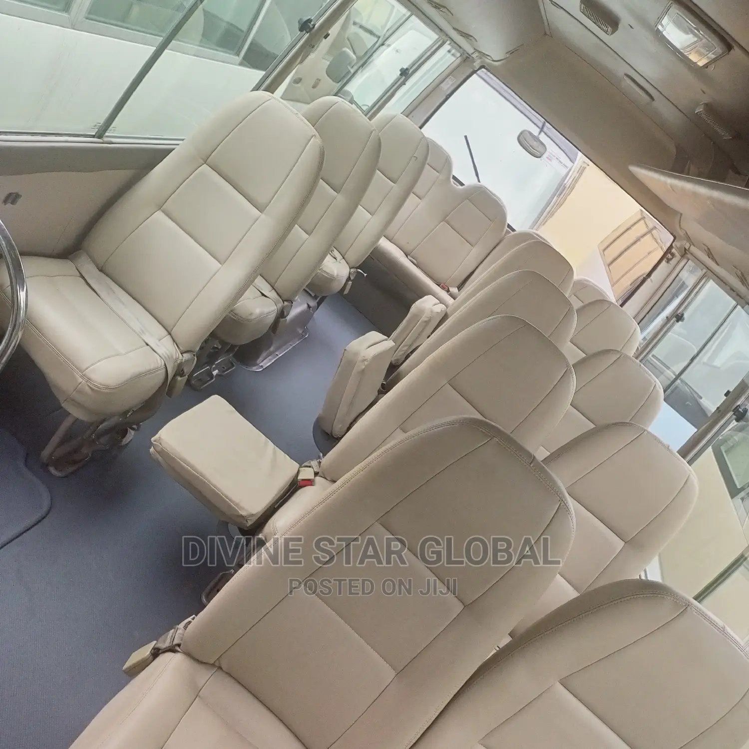 Toyota Coaster 2008 Gold