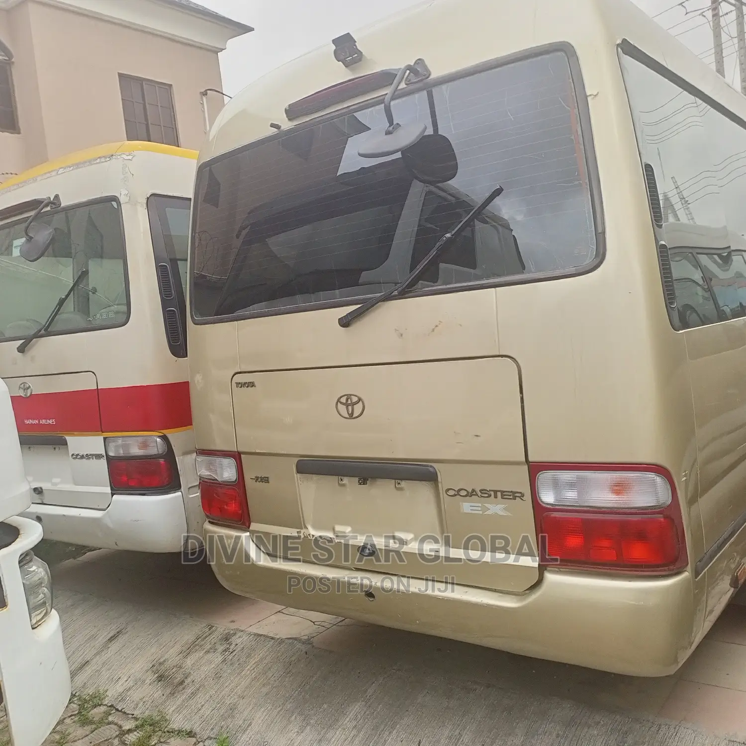 Toyota Coaster 2006 Gold