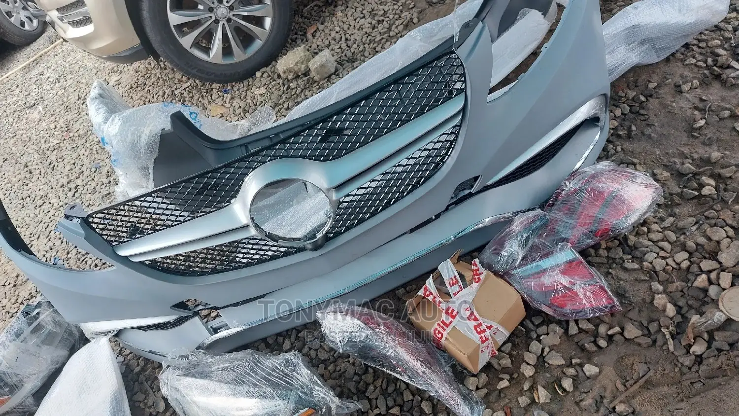 Mercedes-Benz GLE,ML350 Front Bumper 166