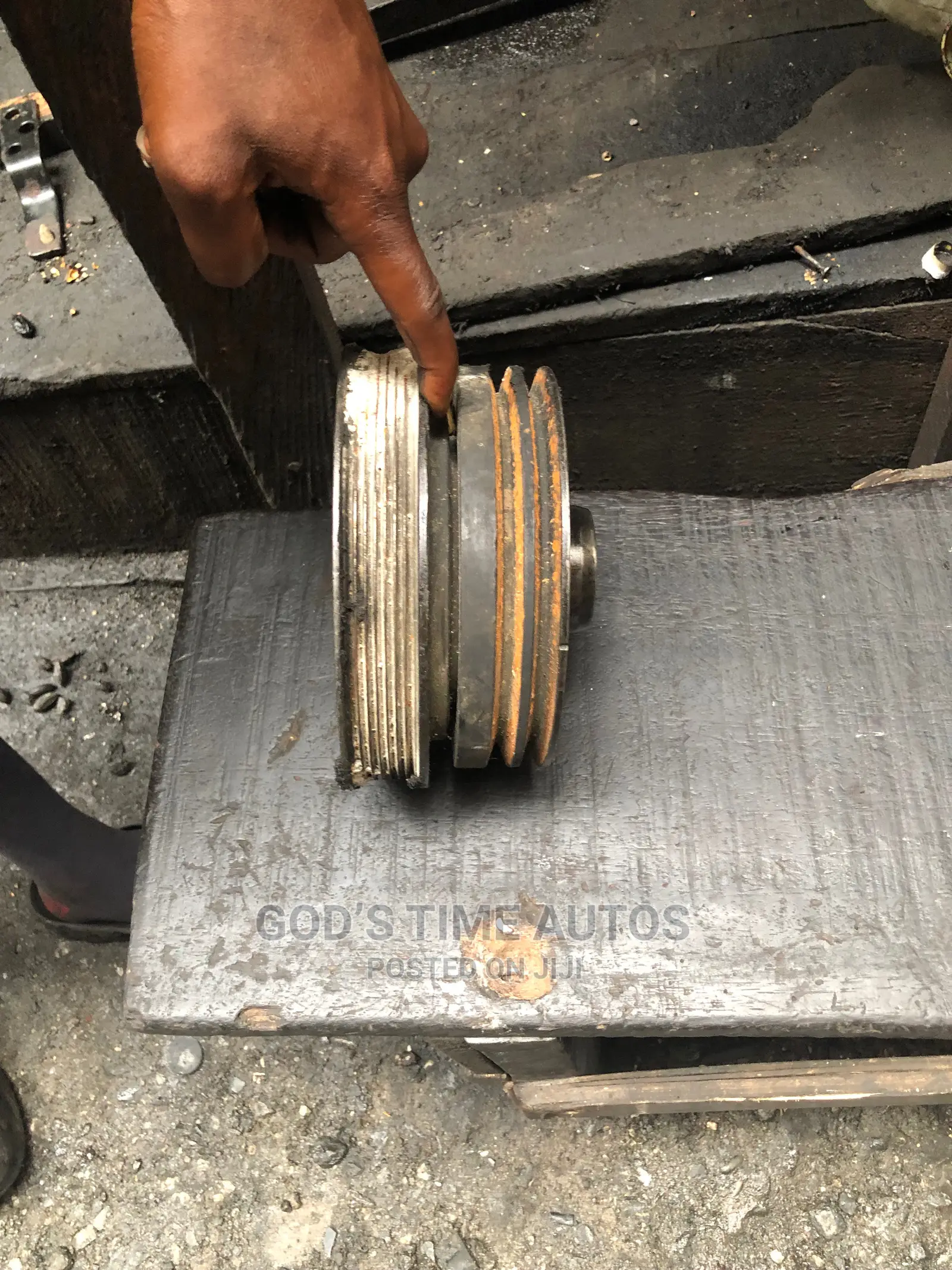 Toyota 1HZ Engine Crankshaft Pulley