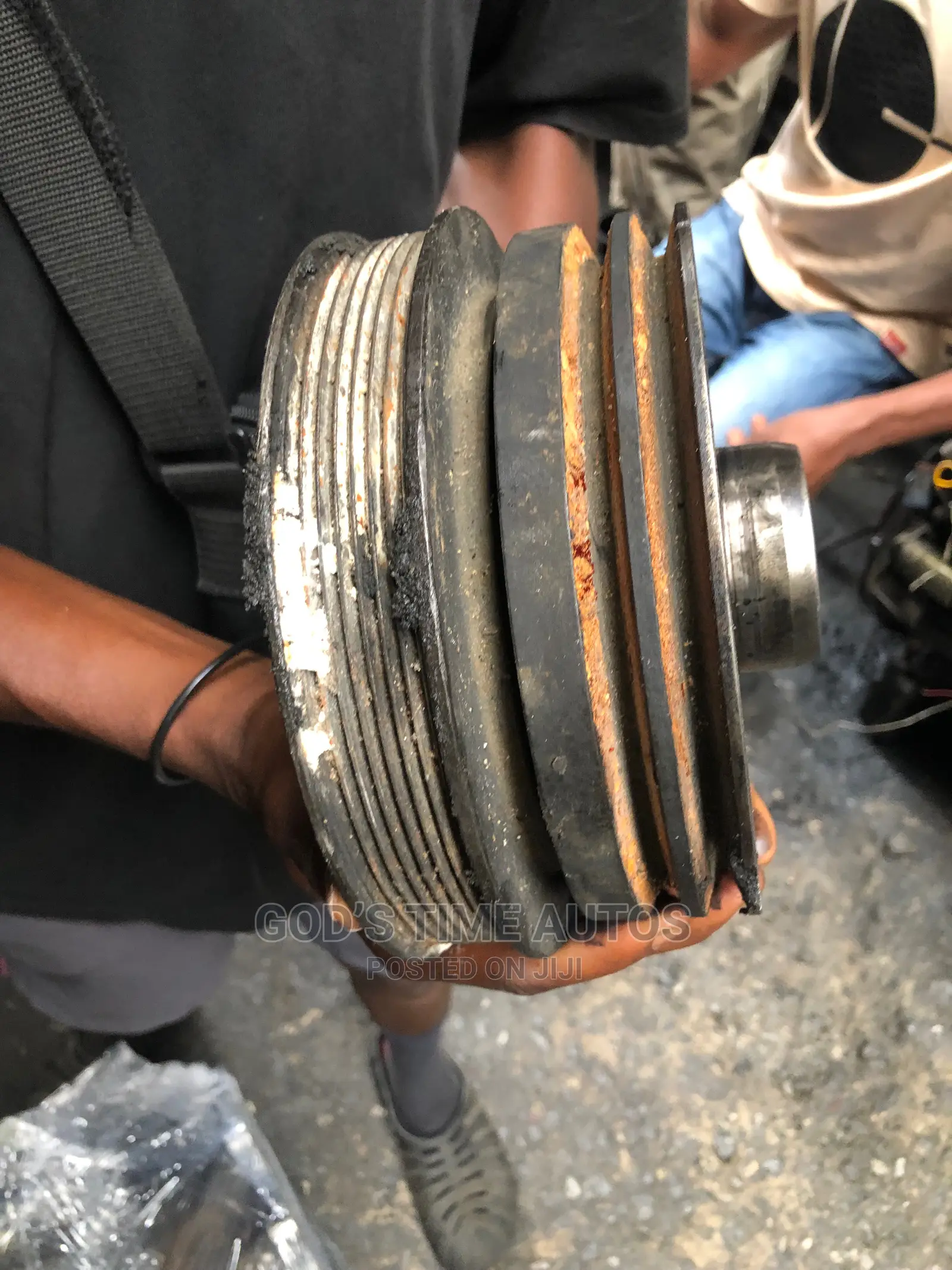 Toyota 1HZ Engine Crankshaft Pulley