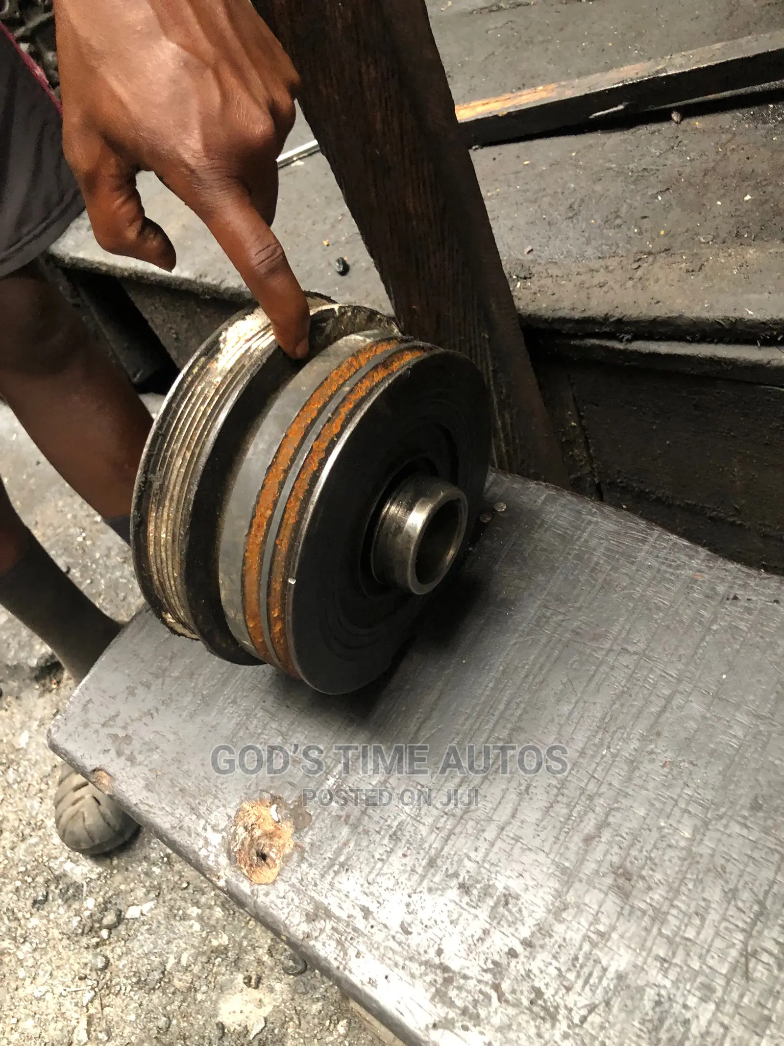Toyota 1HZ Engine Crankshaft Pulley