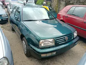 Volkswagen Jetta 2002 Green