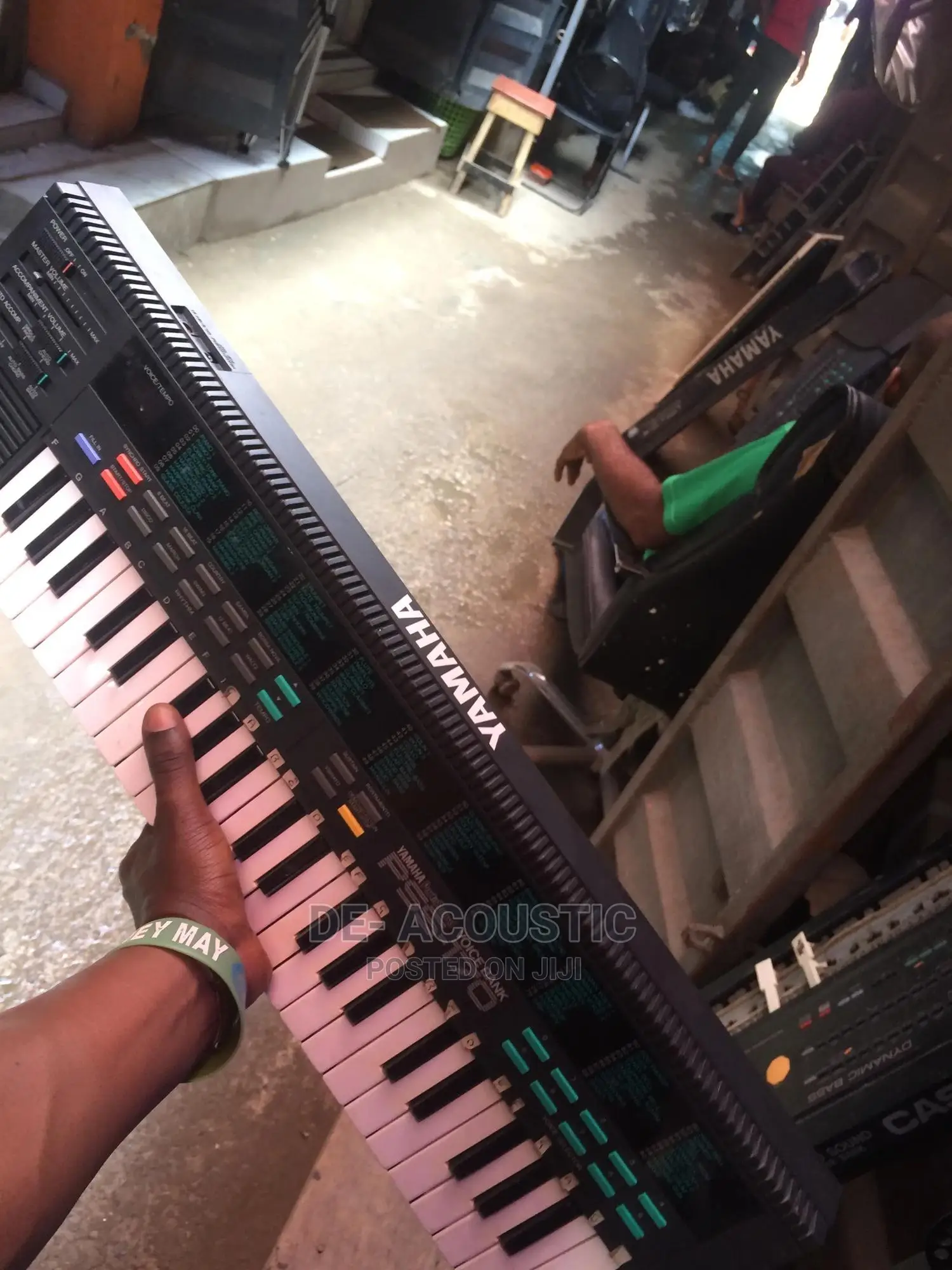 Yamaha PSS-170 Portasound Voice Bank Electronic Keyboard