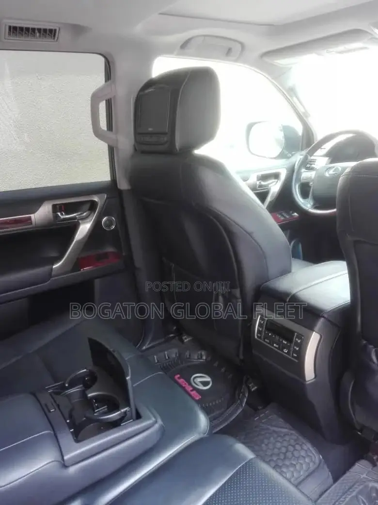 Neat Lexus Gx460 for Hire
