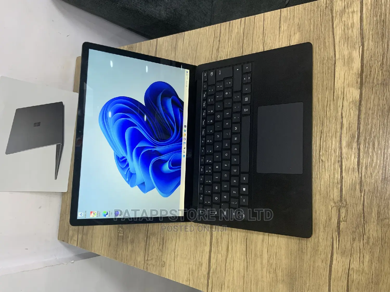 Laptop Microsoft Surface Laptop 16GB Intel Core I5 SSD 256GB