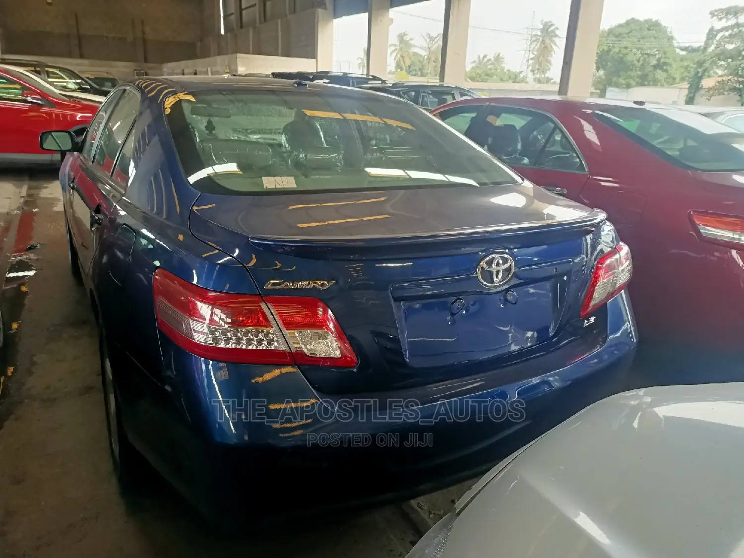Toyota Camry 2010 Blue