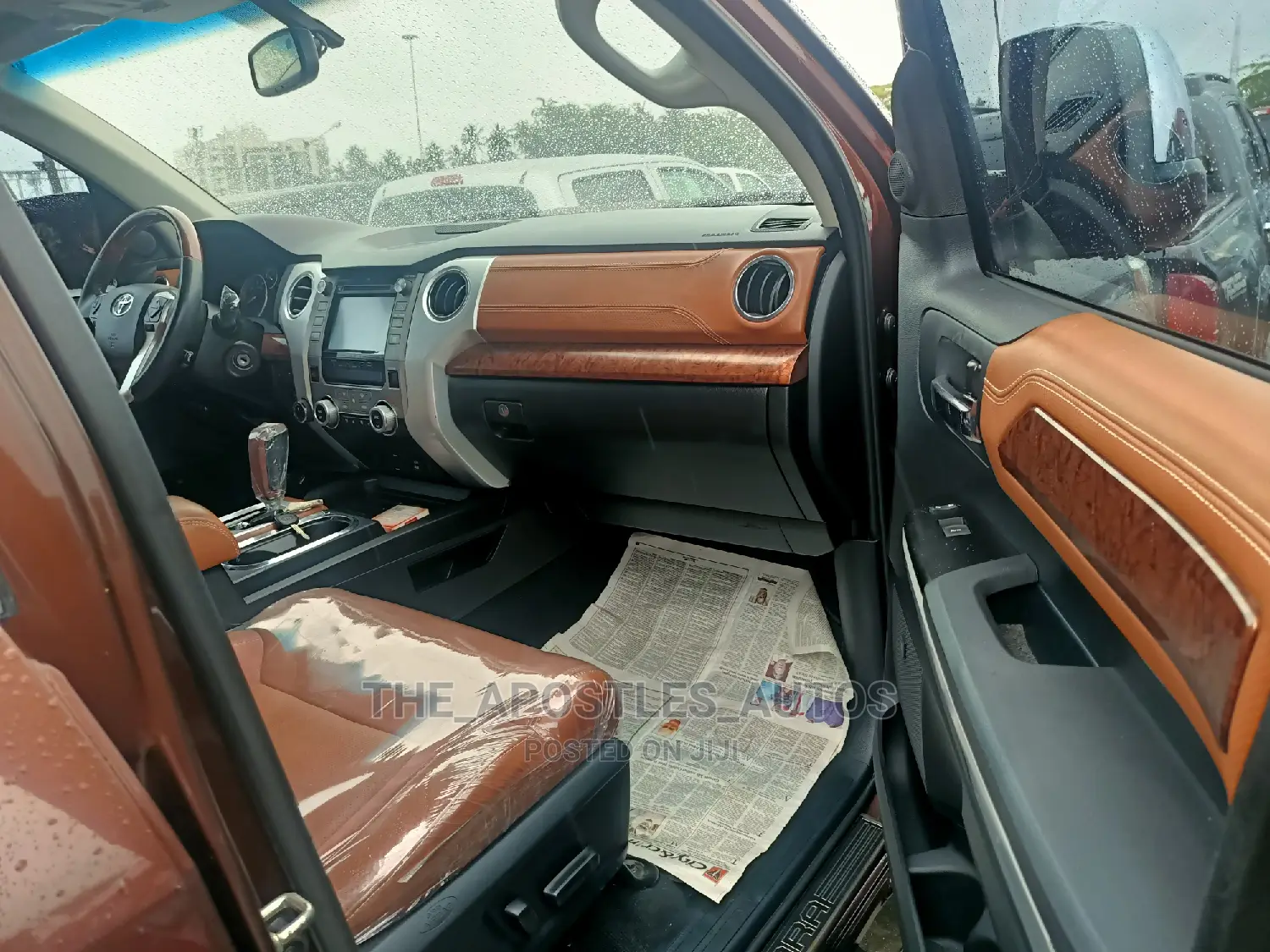 Toyota Tundra 2017 Brown