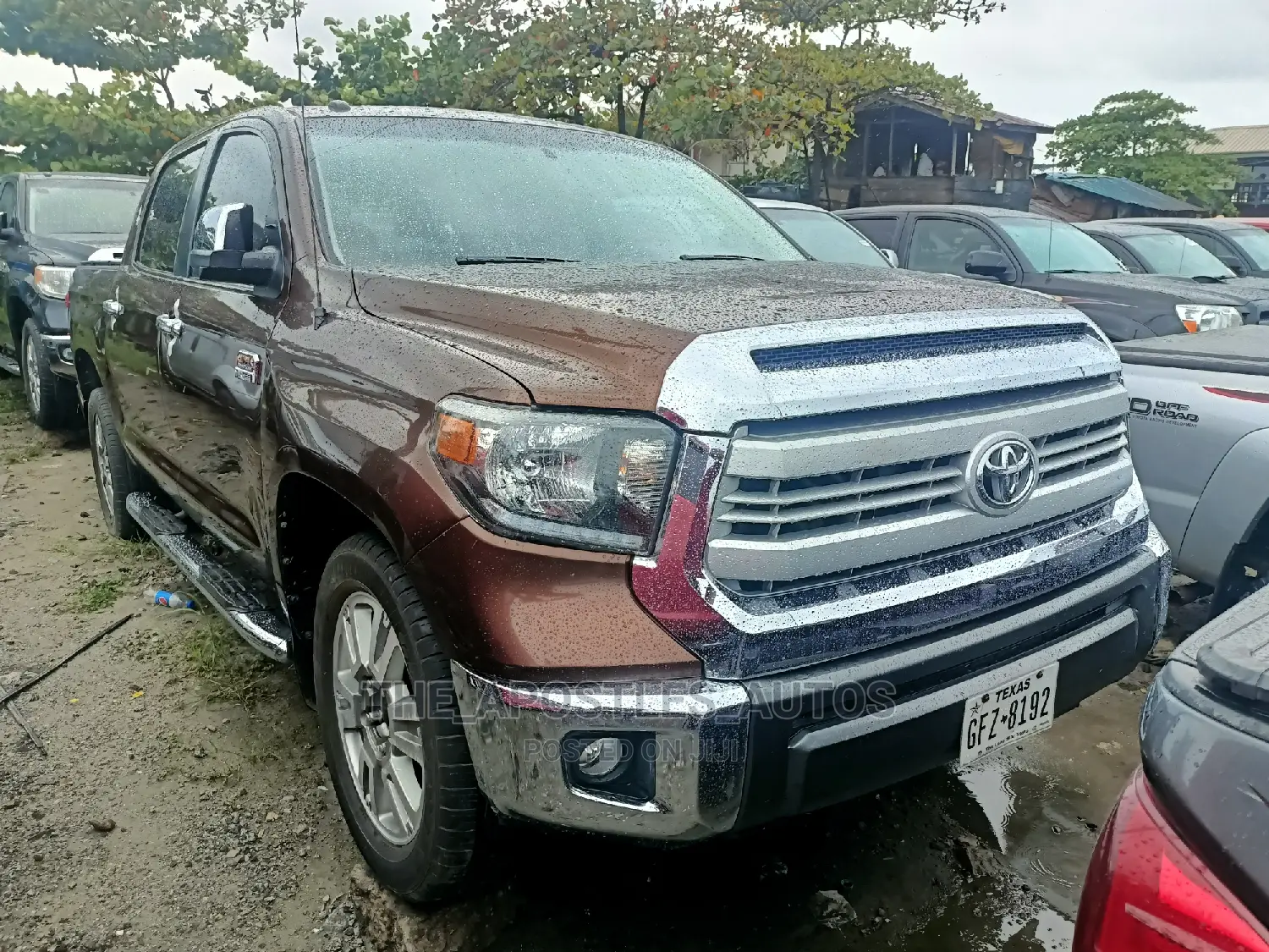 Toyota Tundra 2017 Brown