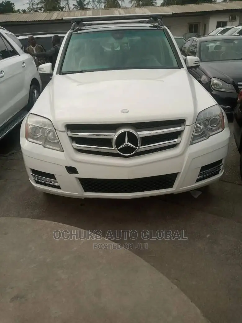 Mercedes-Benz GLK-Class 350 4MATIC 2011 White