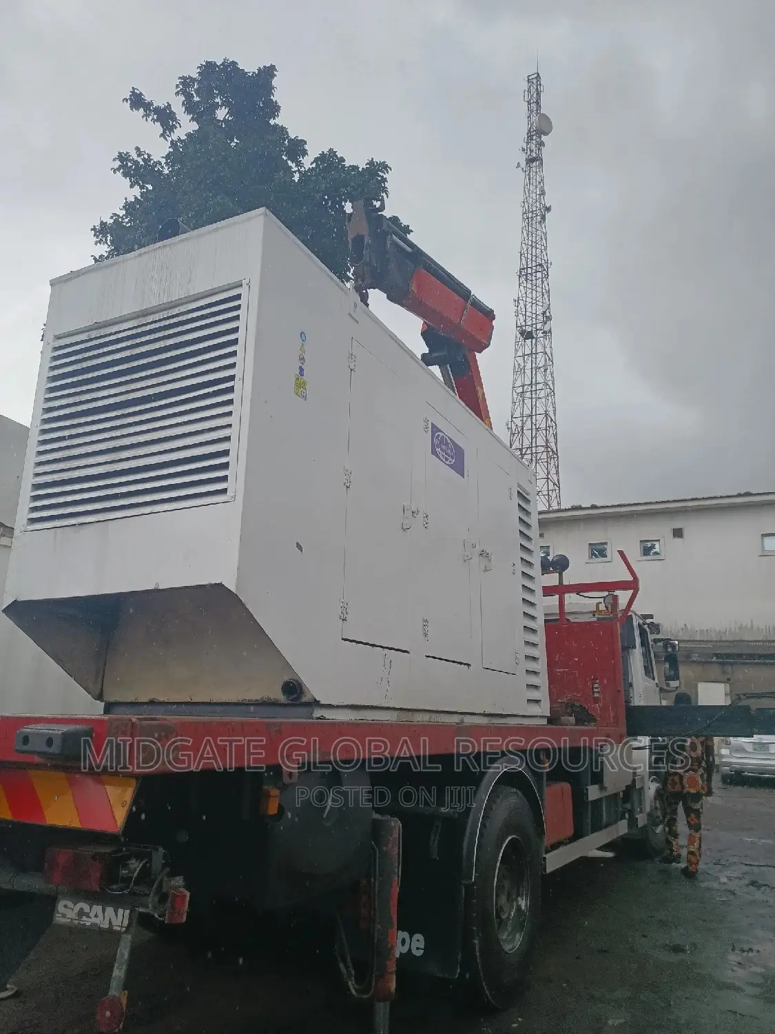 13tons Long Boom Mobile Crane (HIAB) Rental Services