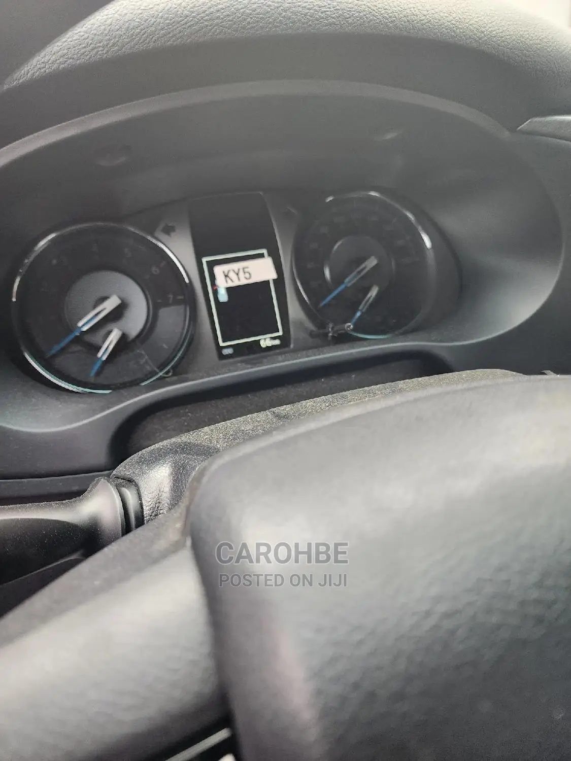 Toyota Hilux Revo Double Cab Petrol 2.7 AWD 2022 Beige
