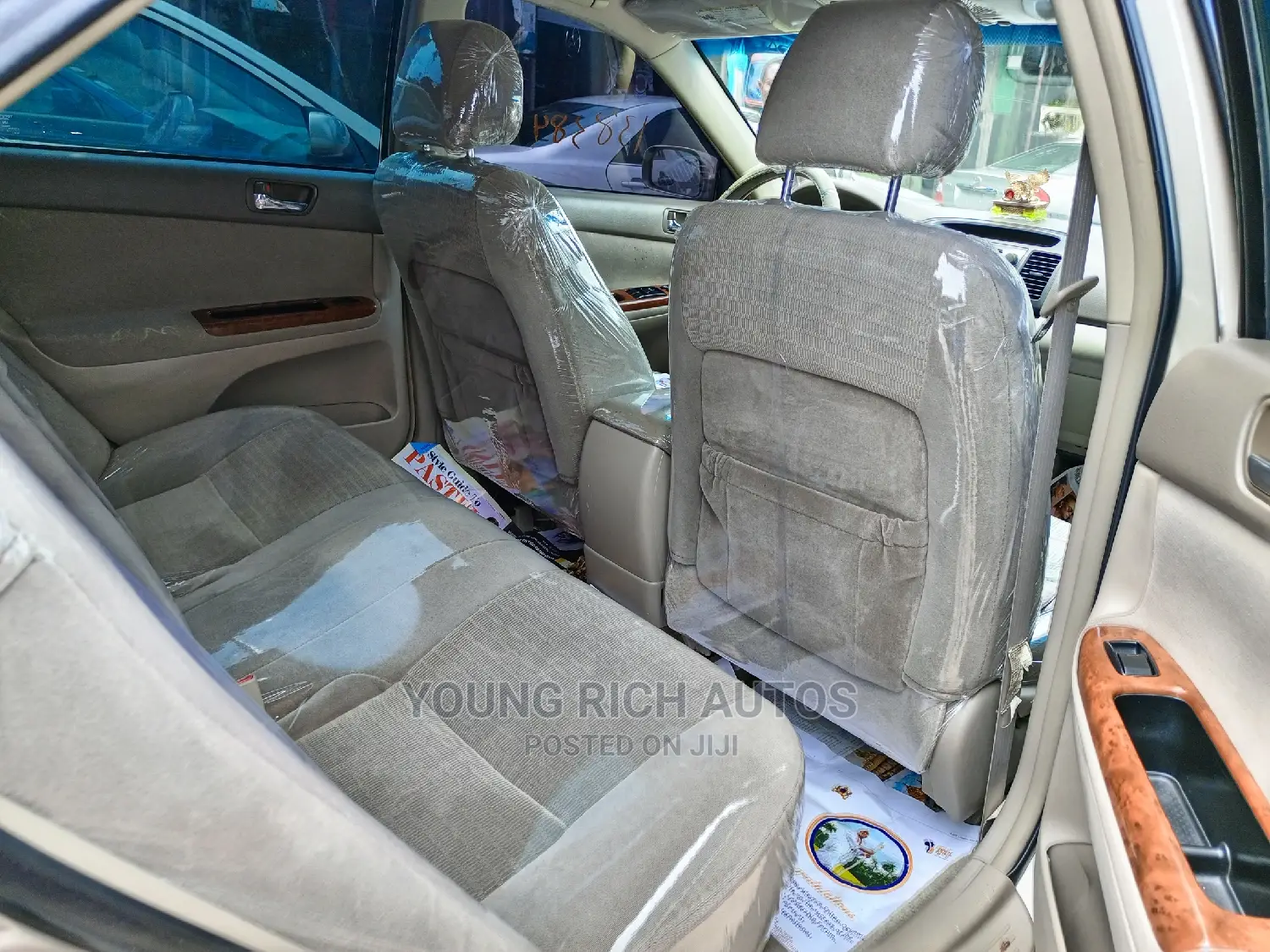 Toyota Camry 2006 Gold