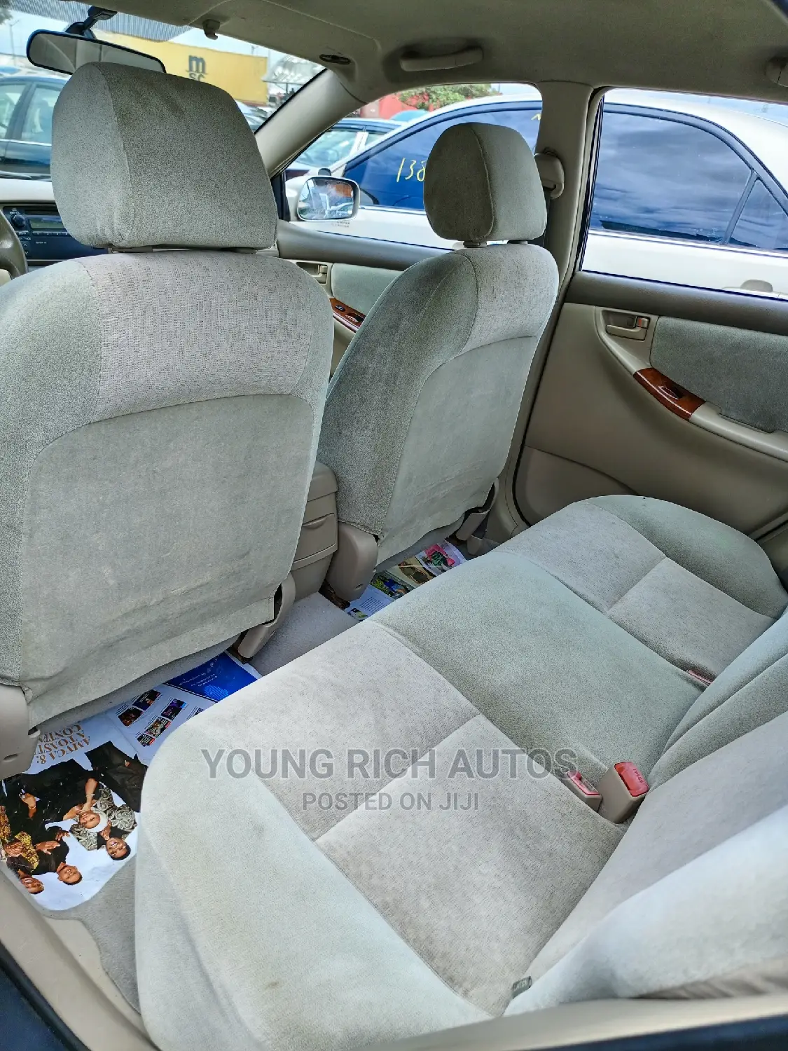Toyota Corolla 2004 Gold