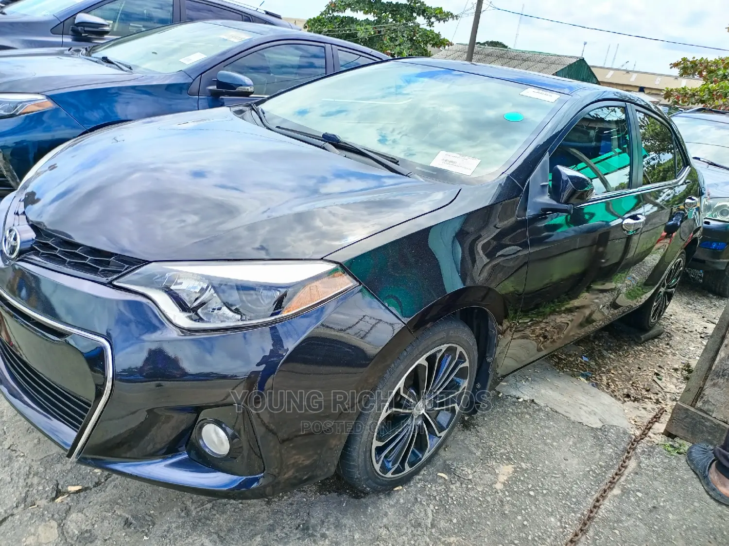 Toyota Corolla 2015 Black