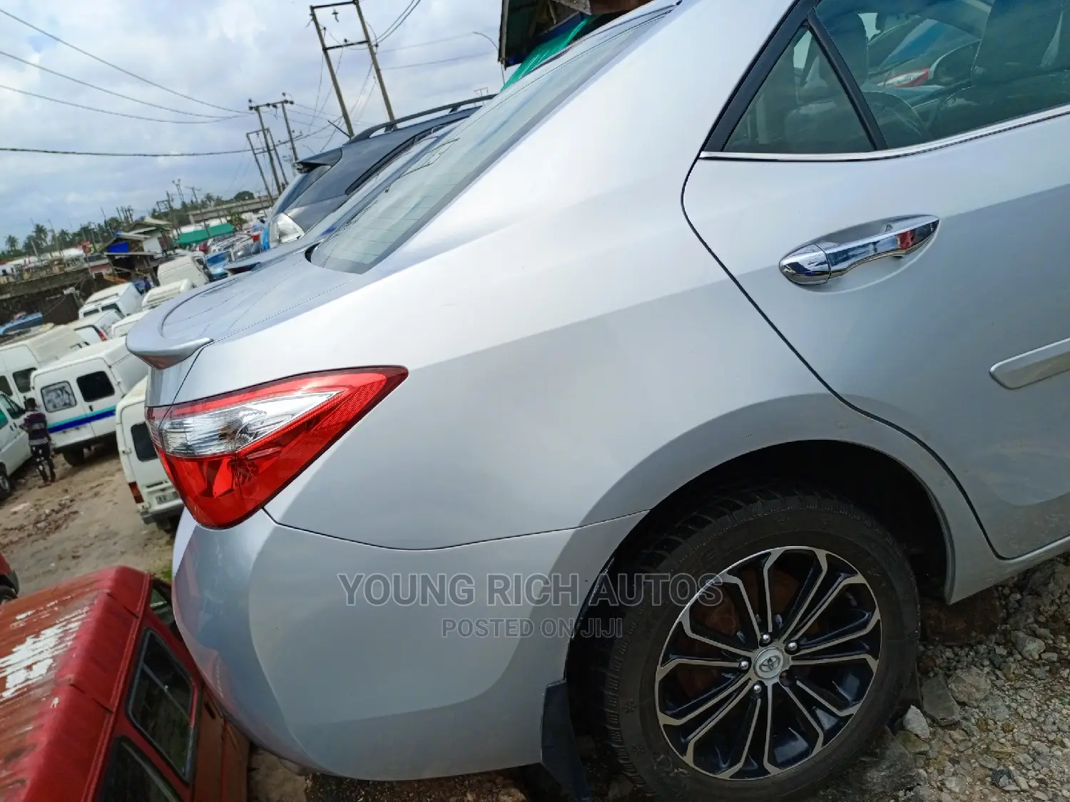 Toyota Corolla 2015 Silver