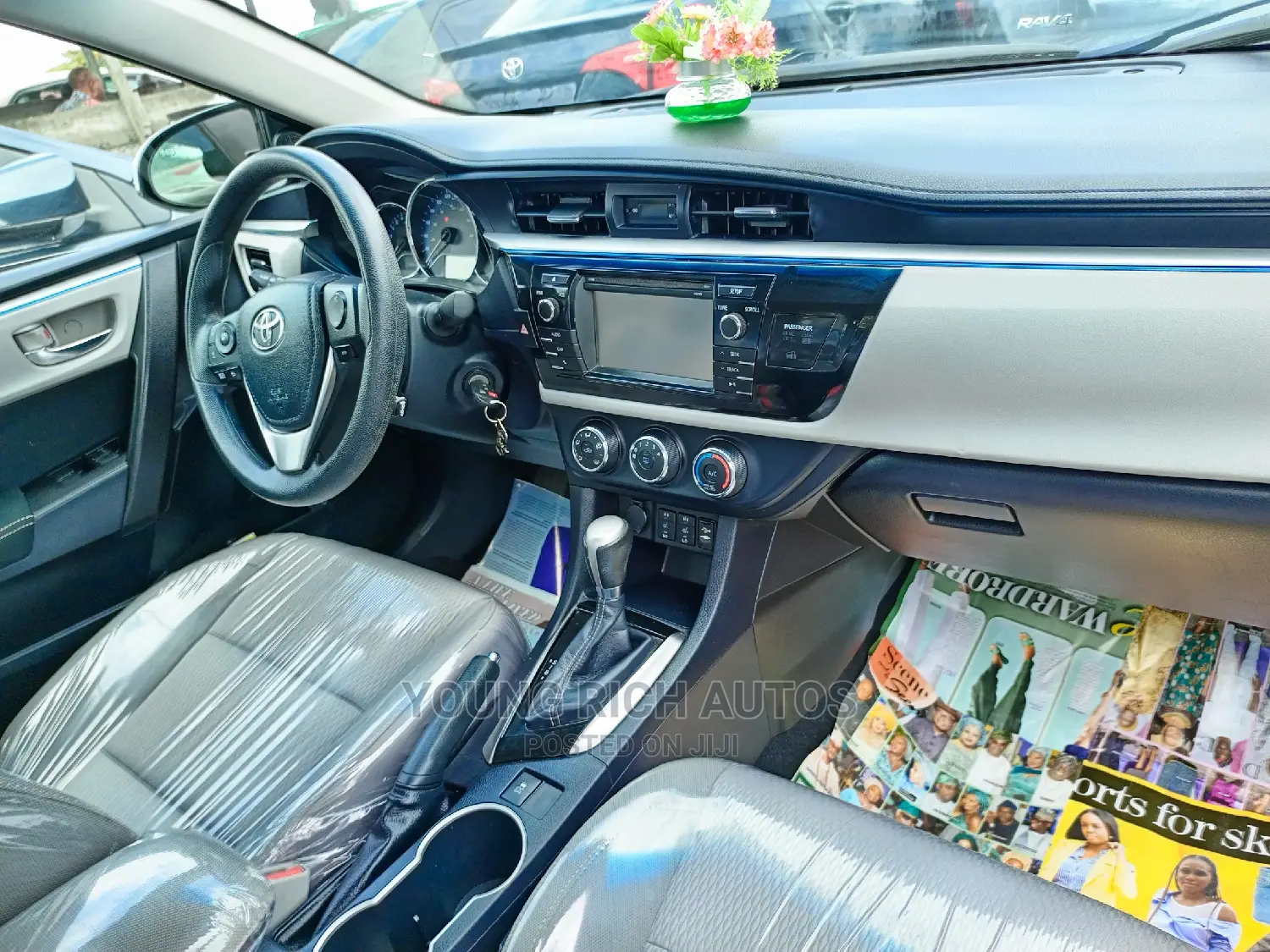 Toyota Corolla 2015 Silver