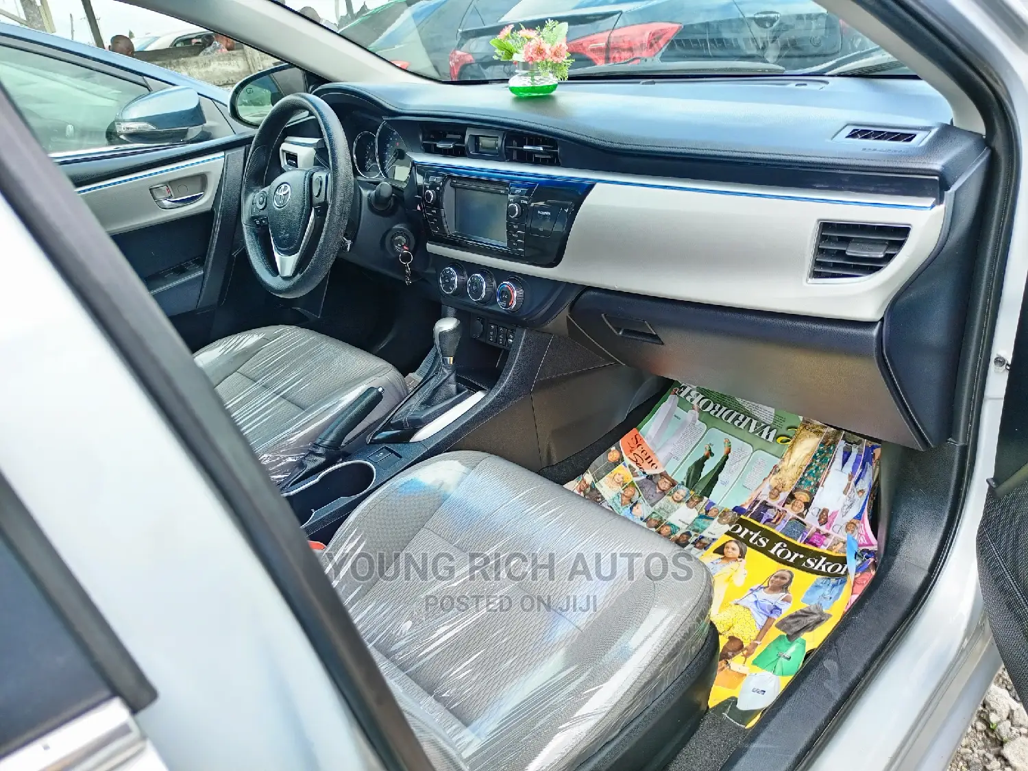 Toyota Corolla 2015 Silver