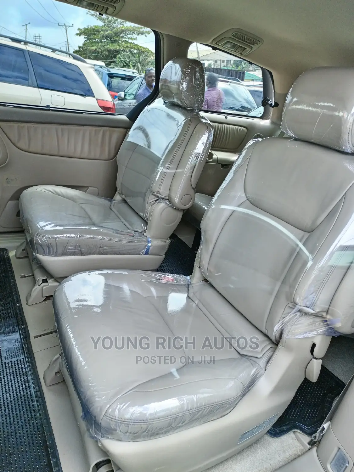 Toyota Sienna XLE 2005 Gold