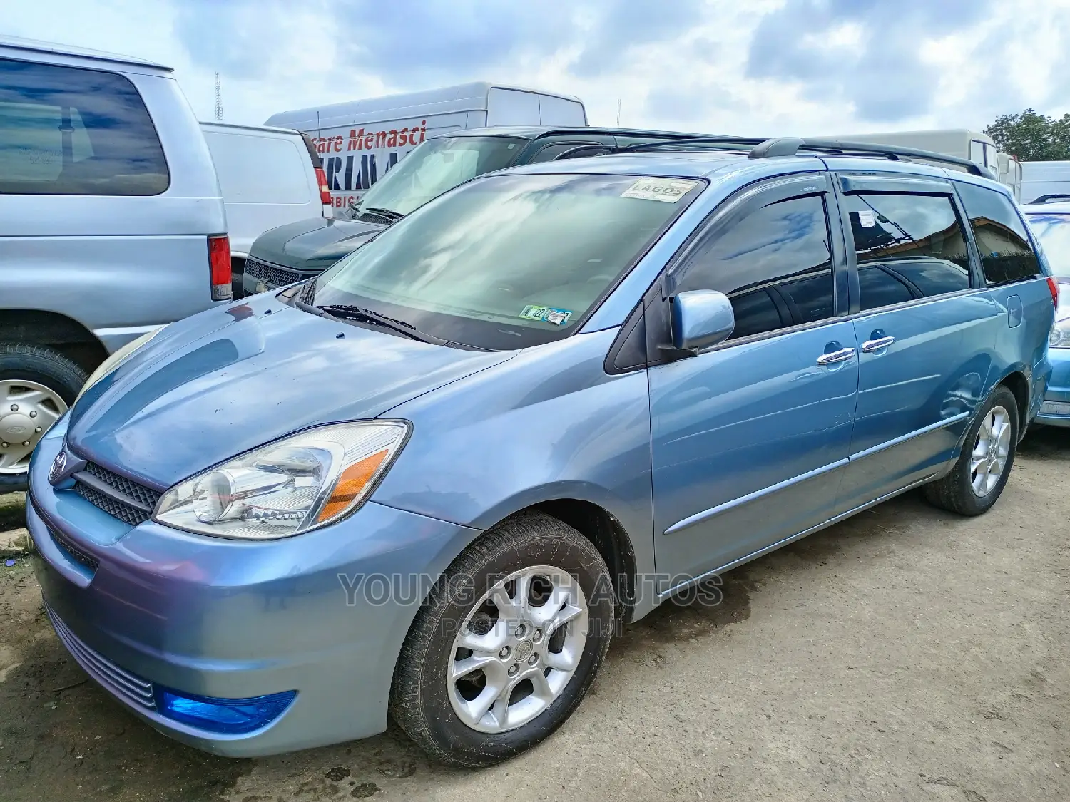 Toyota Sienna XLE 2005 Blue