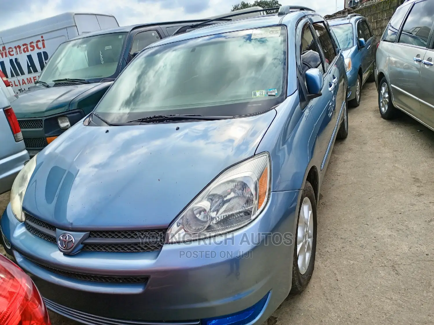 Toyota Sienna XLE 2005 Blue