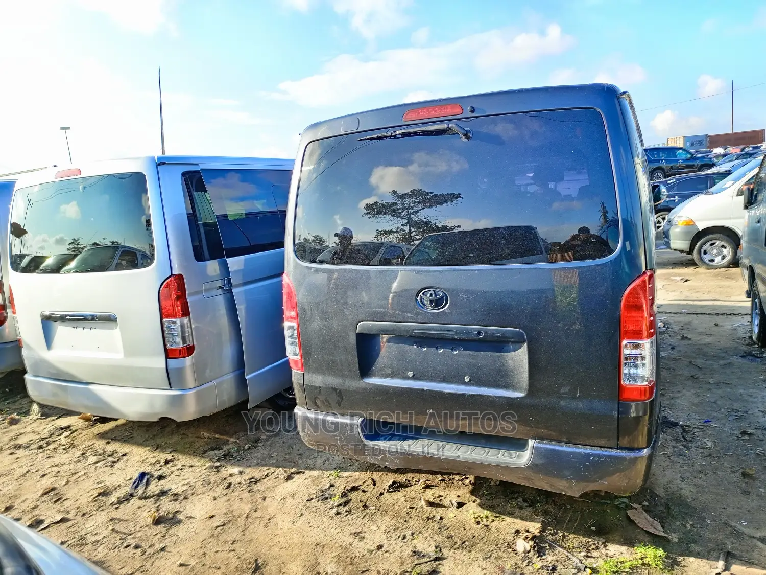 Toyota HiAce 2020 Black