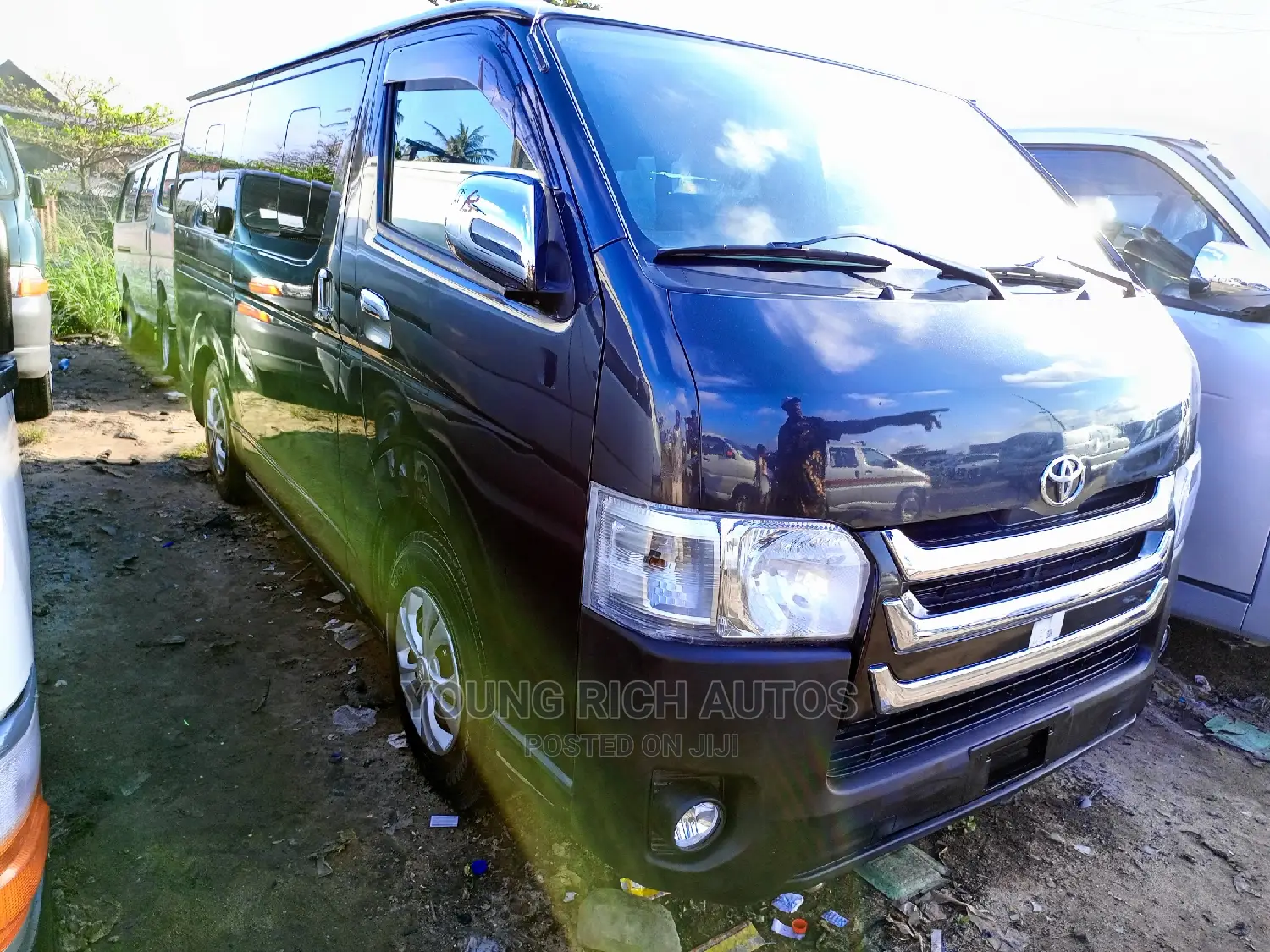 Toyota HiAce 2020 Black