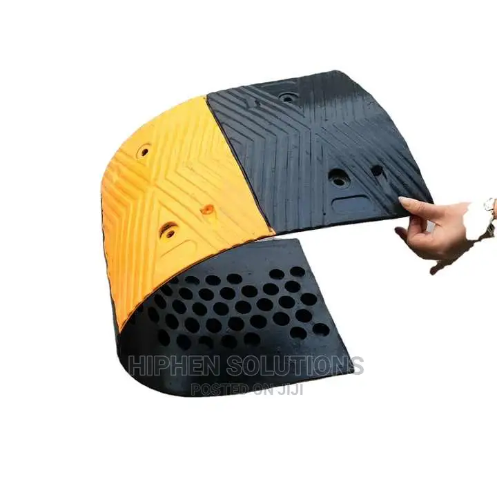 Affordable Reflective 50mm Rubber Speed Bump