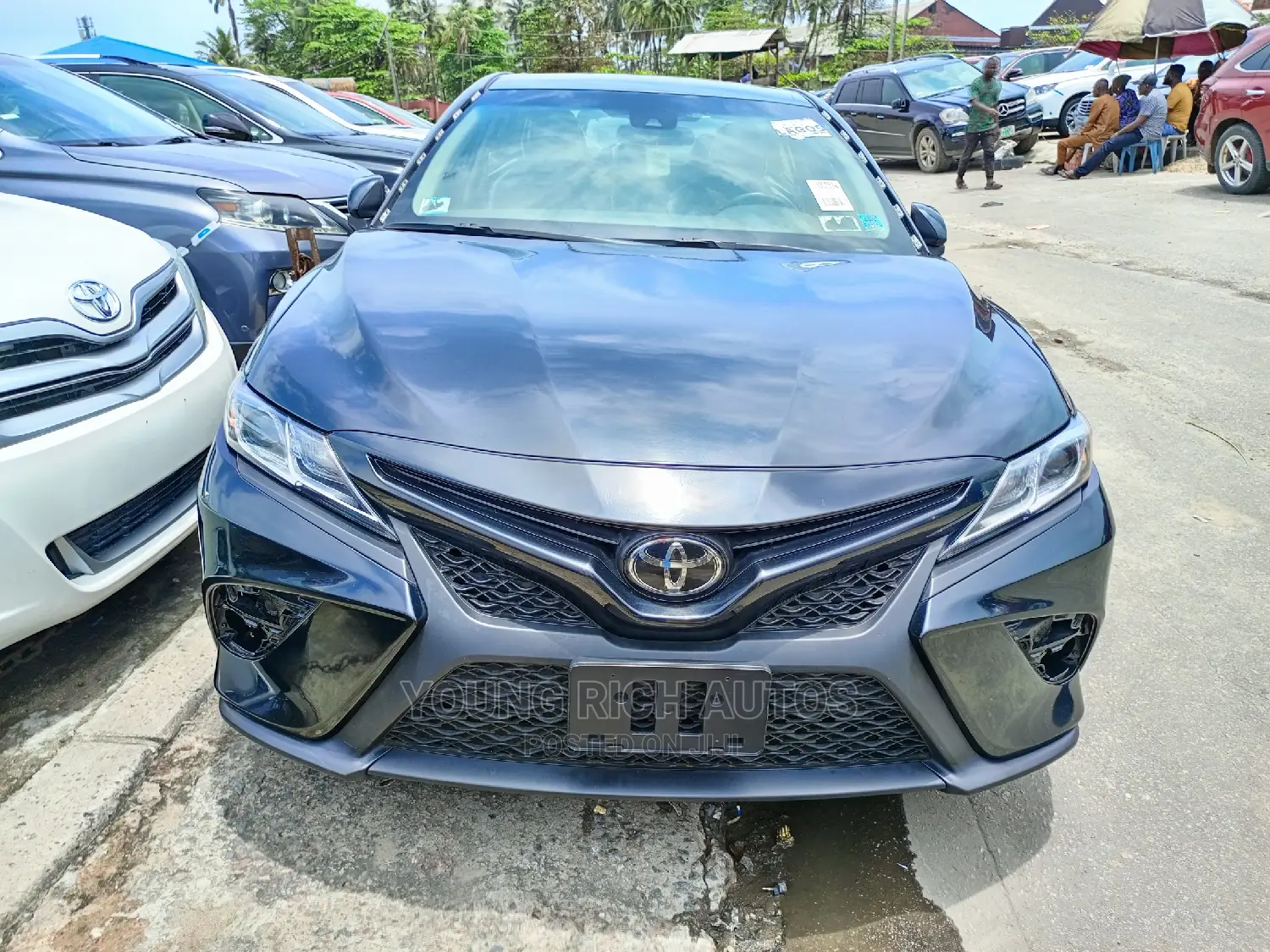 Toyota Camry 2018 Black