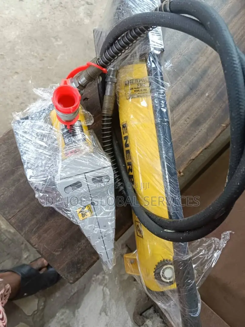 Hydraulic Flange Spreader Available in Stock