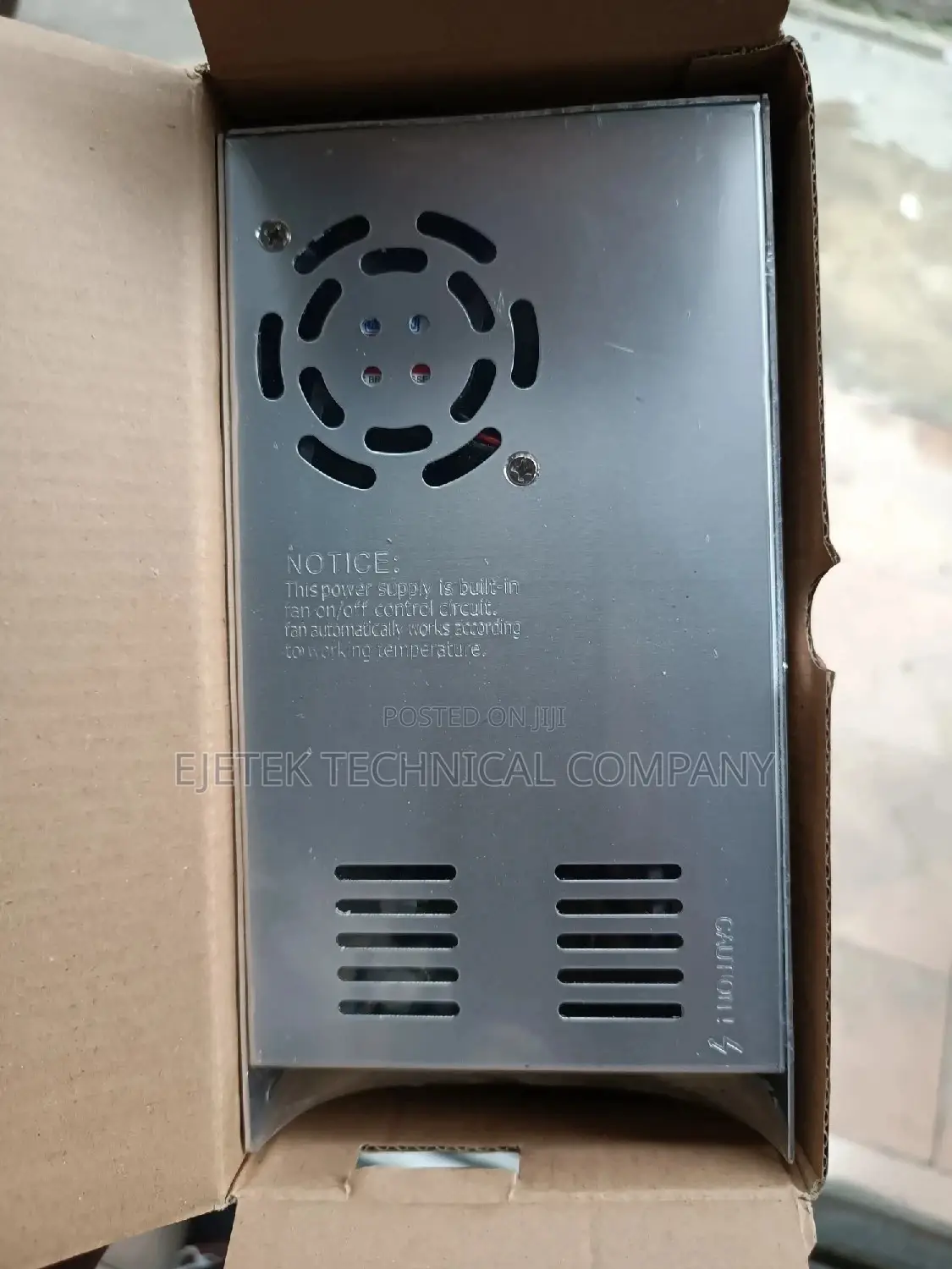 Power Supply 14.6A Ac/Dc