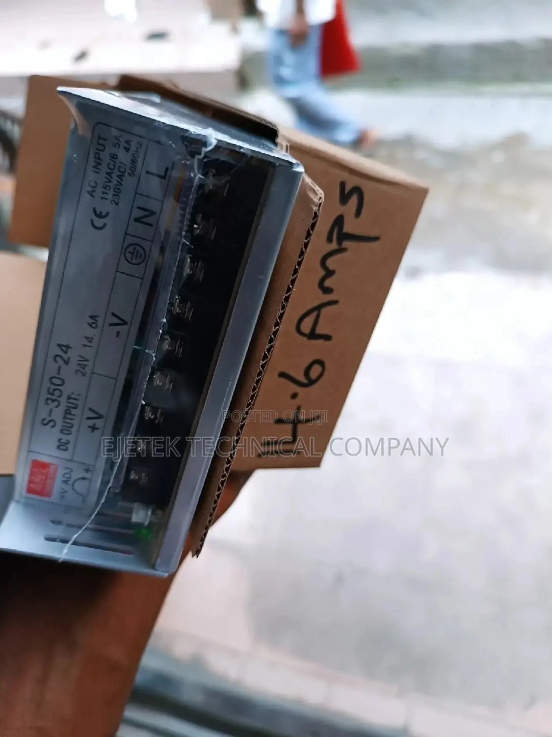 Power Supply 14.6A Ac/Dc