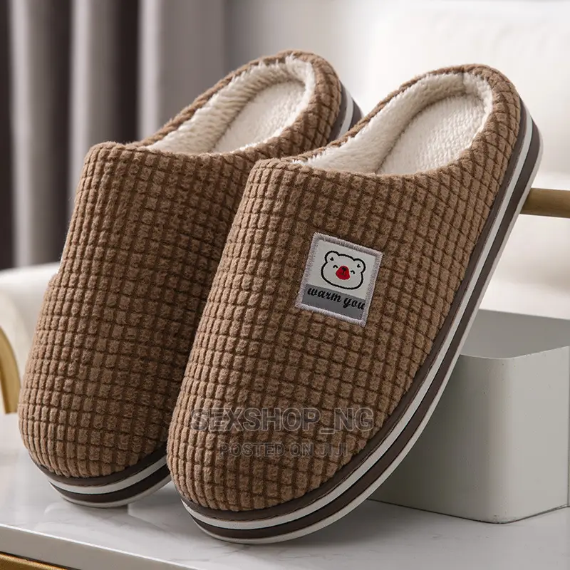 Unisex Comfortable Lovely Indoor Slippers Slides