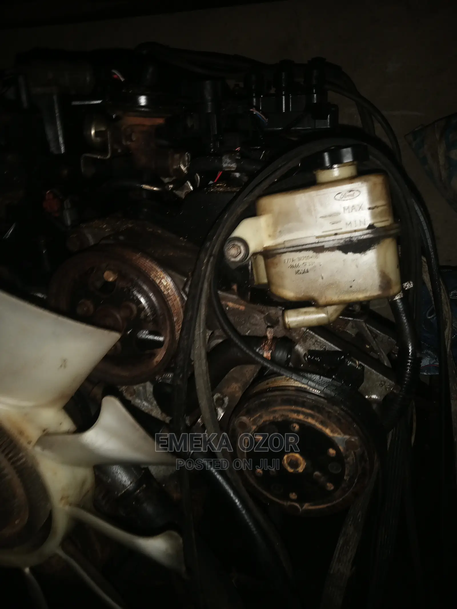Ford Explorer Sport Track Engine V.6 2002/2003 Model