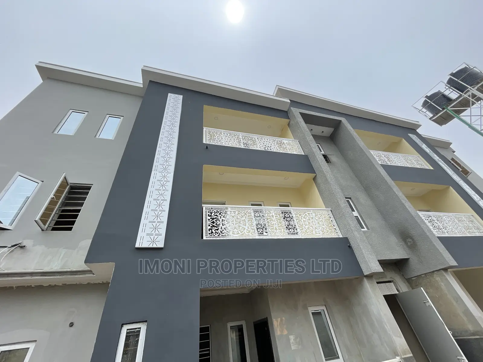 3bdrm Block of Flats in News Engr, Dakwo District for rent
