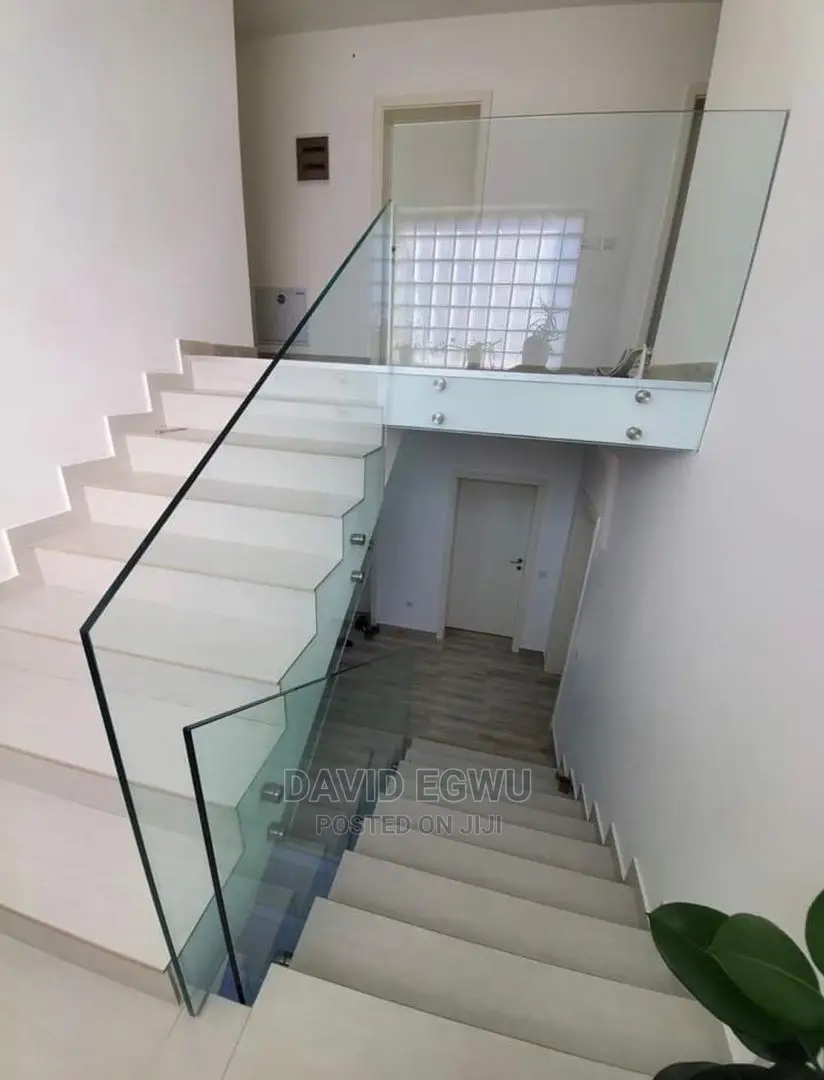 Frameless Tampered Glass for Staircase