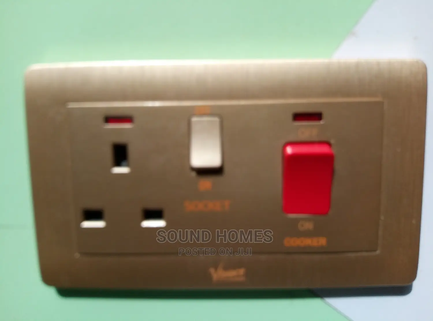 45amps England 3x6 Cooker Unit With 13amps Sockets