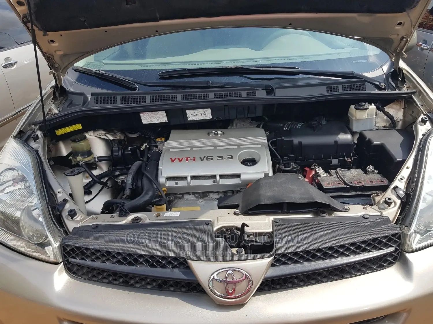 Toyota Sienna LE AWD 2005 Gold